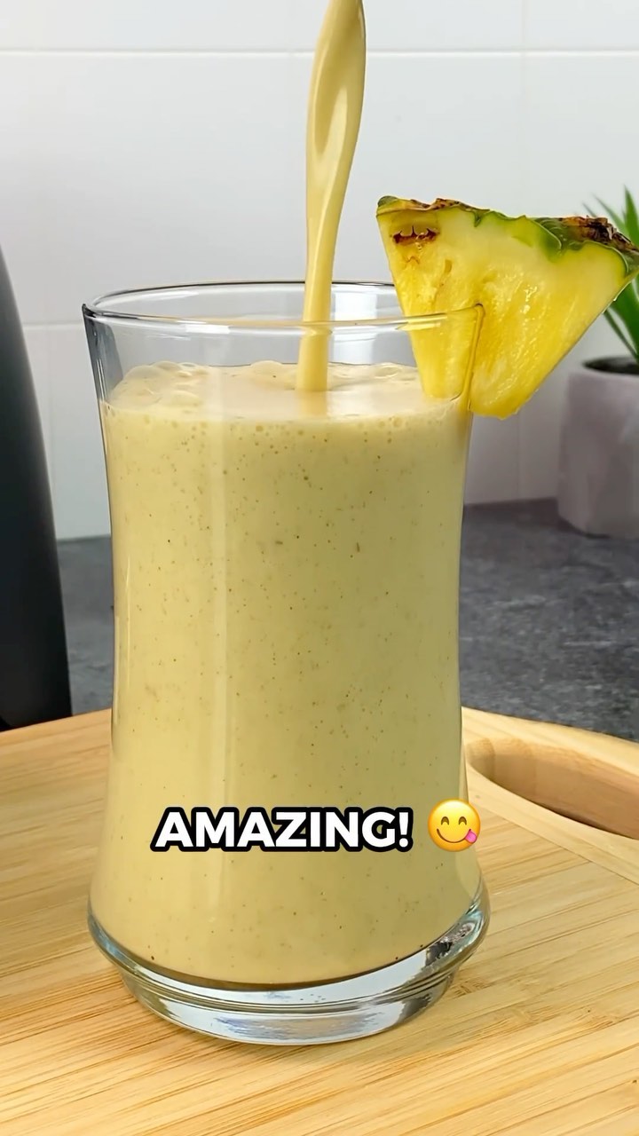 This tropical smoothie is really simple to make, it’s low in calories