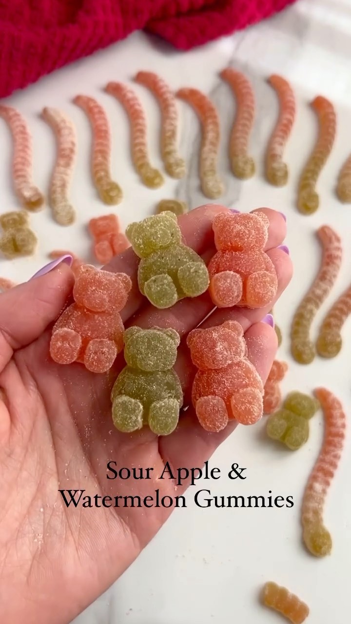 Healthy Sour Gummy Bears!